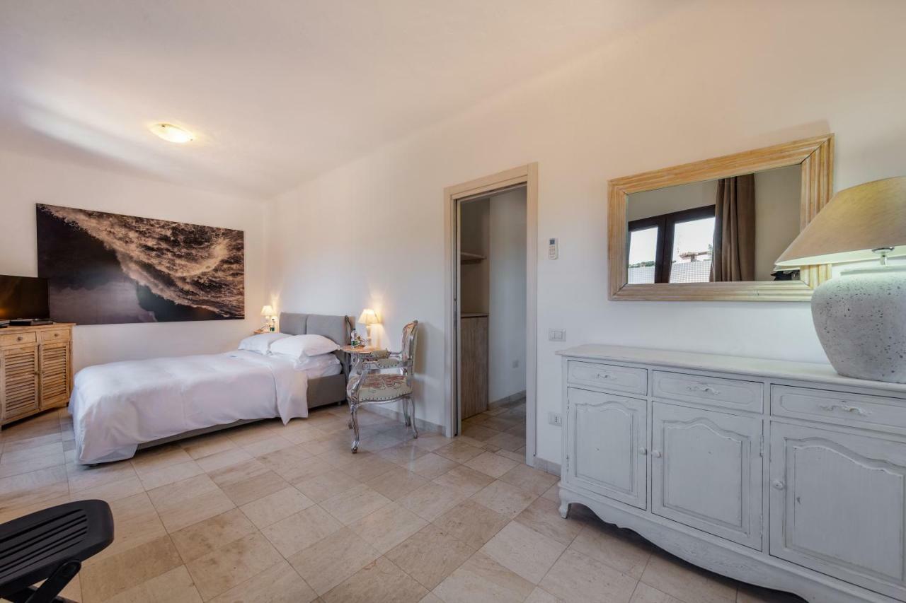 Locanda Tartarughino - Luxury Suites In Porto Rotondo Ngoại thất bức ảnh